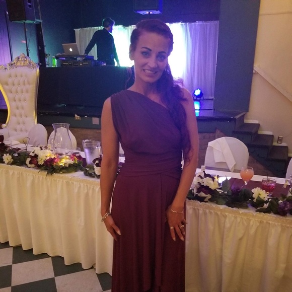 Meet your Posher, Jena - Picture 2 of 2